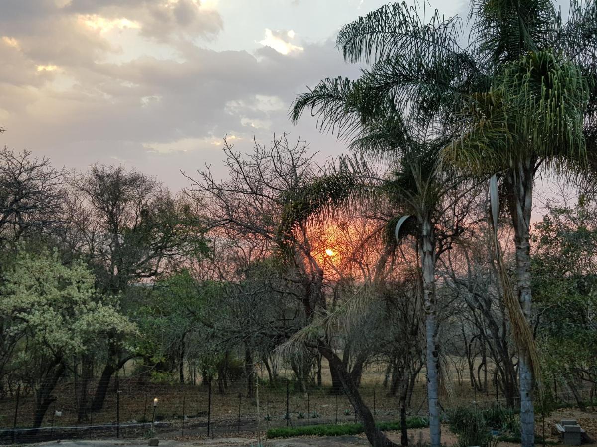 A Farm Stay - Casablanca'S Private Cottage,No Loadshedding! เฮซีวิว ภายนอก รูปภาพ