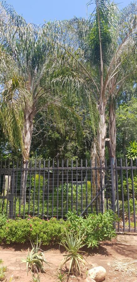 A Farm Stay - Casablanca'S Private Cottage,No Loadshedding! เฮซีวิว ภายนอก รูปภาพ